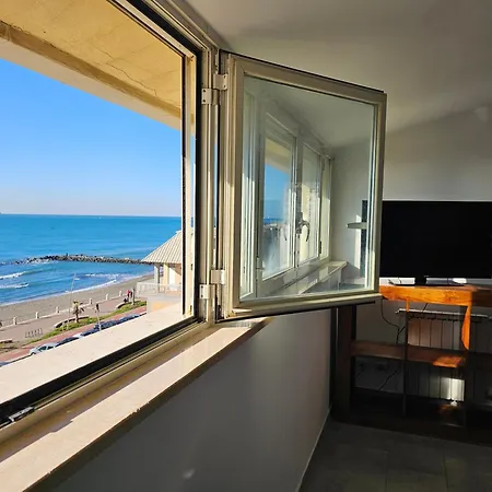 Attico Granelli Di Sabbia Apartamento Lido di Ostia